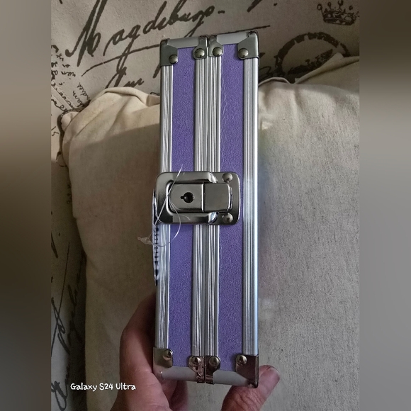 Vaultz Unicorn Holographic Design Lock Supply Box NEW - Picture 7 of 16